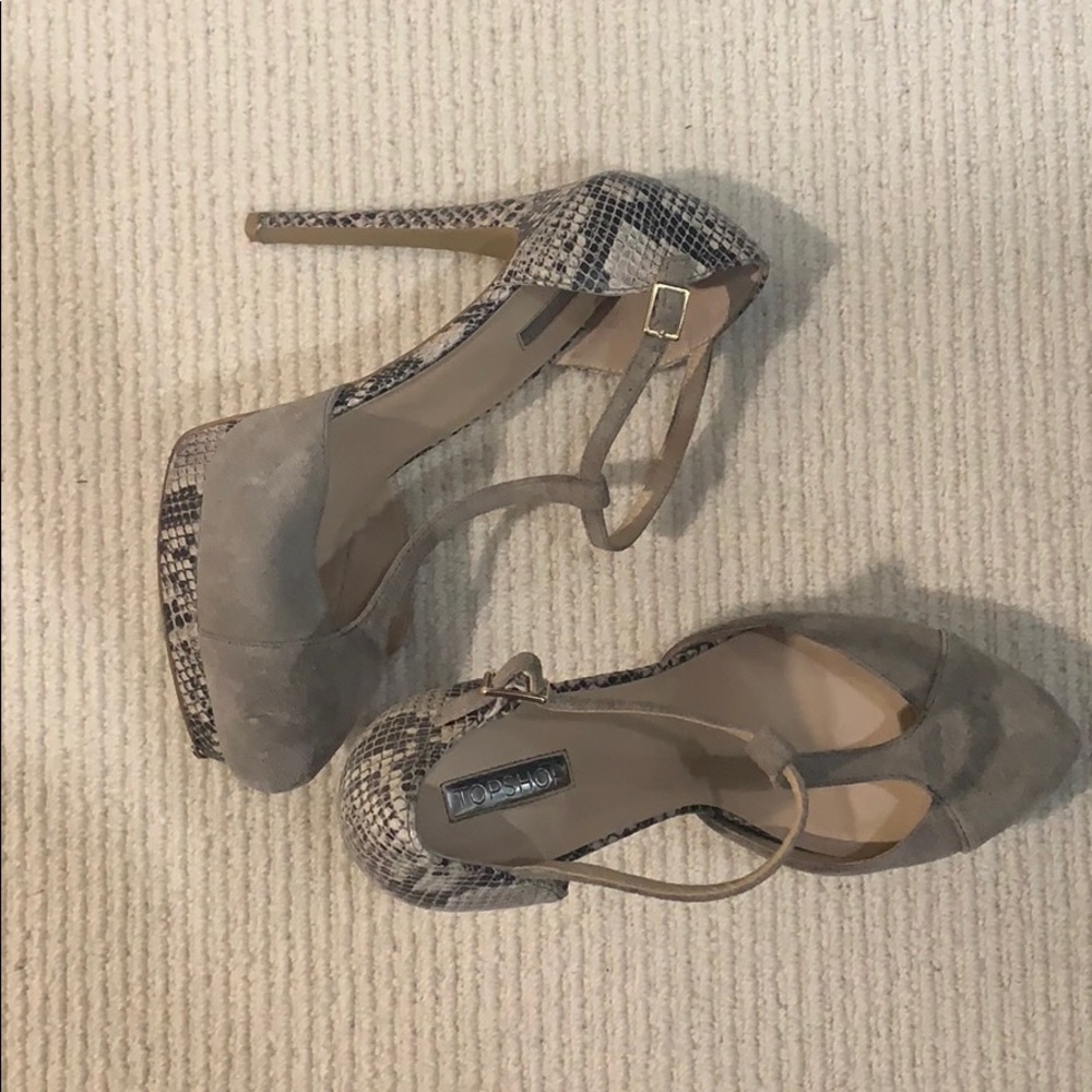 Nude and snakeskin t-strap pump